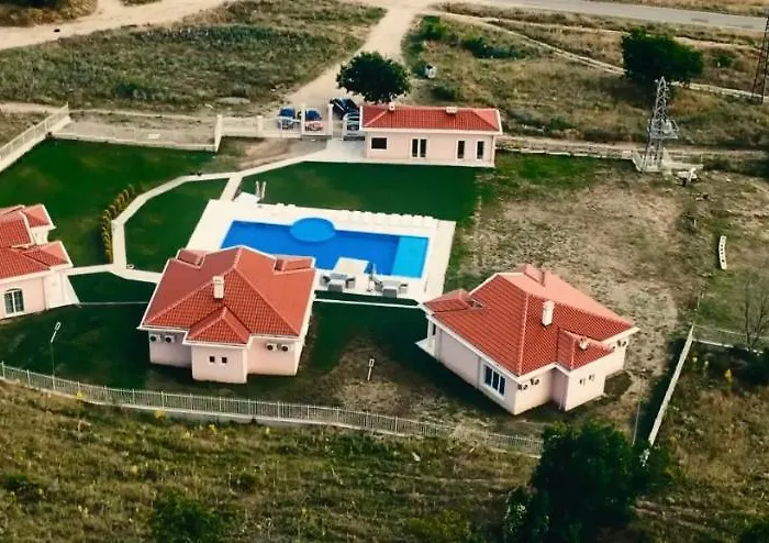 Diamond Къща за гости