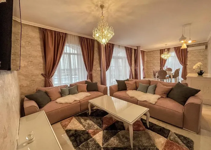 Diamond Къща за гости *